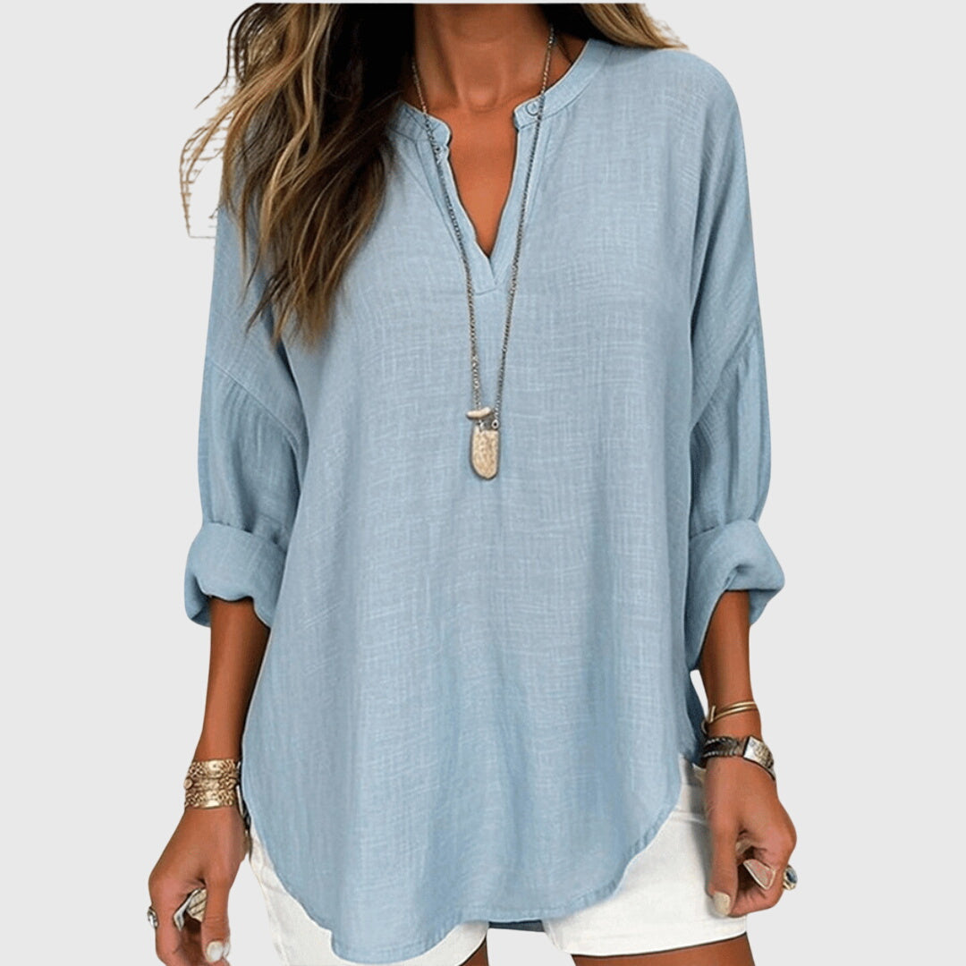 <p><strong>JUNE & IVY</strong></p><p>TOPS & BLOUSES™</p>